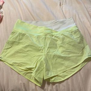 Lululemon Run Pace Short Neon Yellow/Lime EUC 6
